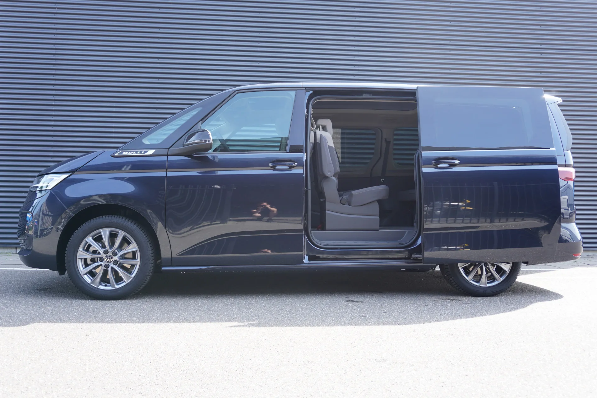 3x Volkswagen Crafter voor RUBIX - BT Brammer B.V.