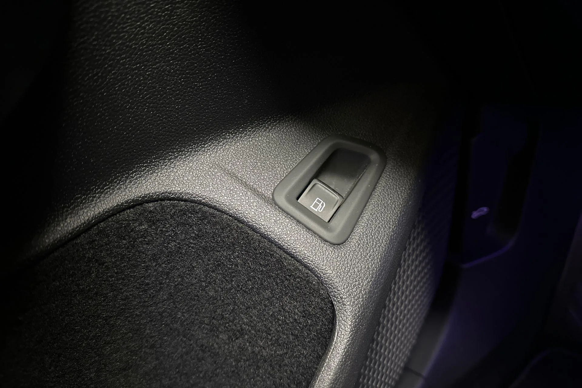 Open chassis 1920x1080