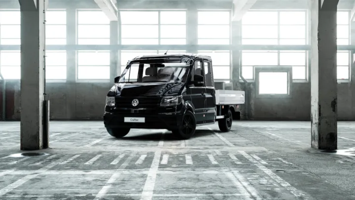 Open chassis 4