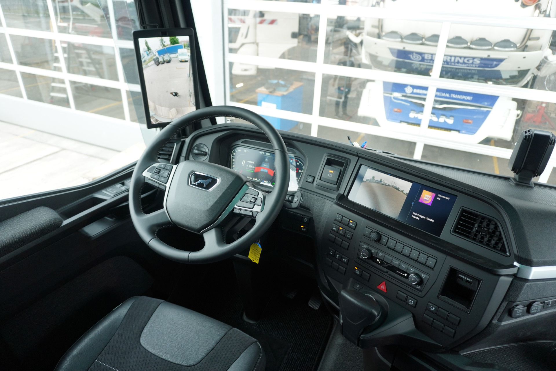 49917734 23