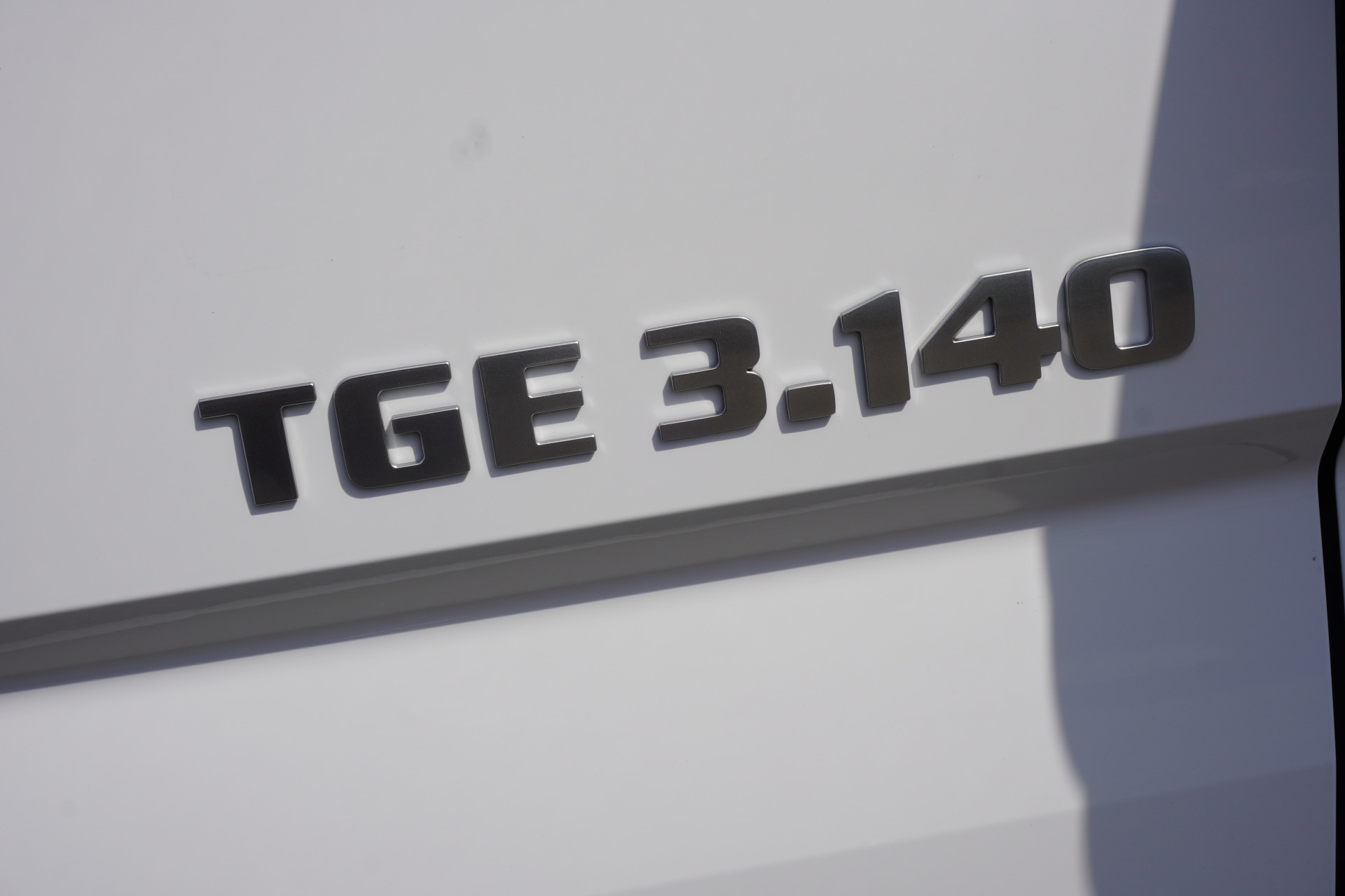 53318622 4