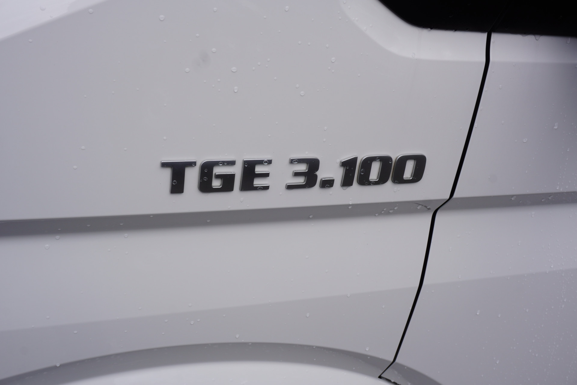 53504824 18