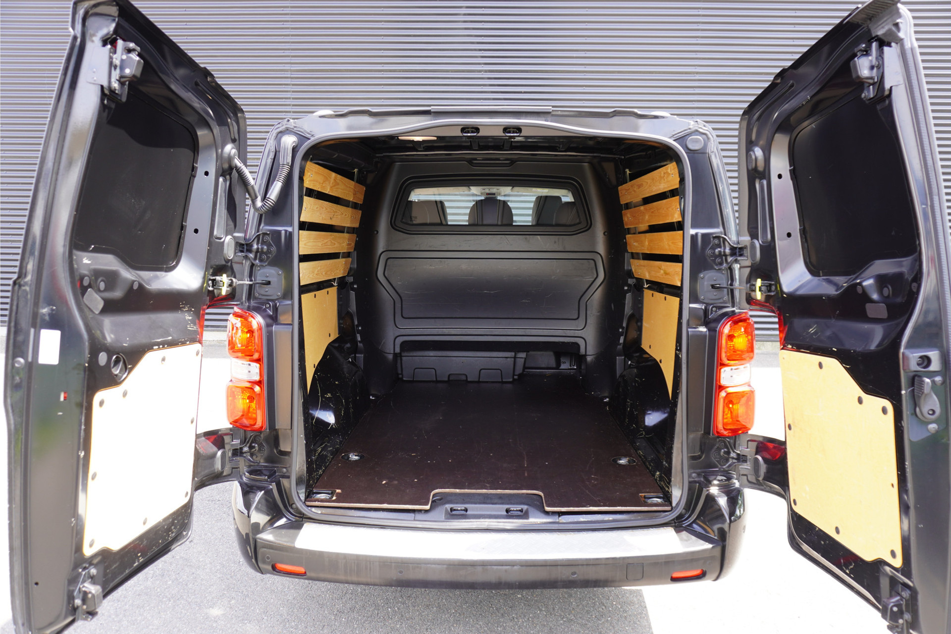 53614909 3