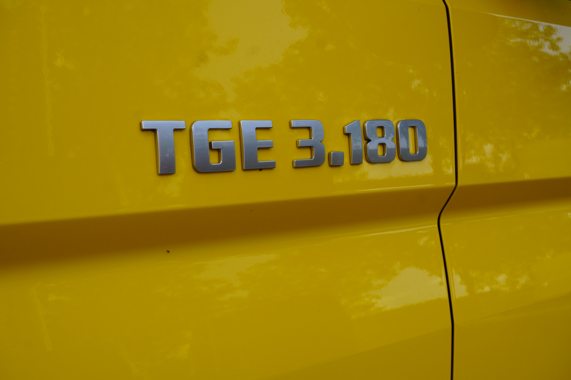 55378857 30