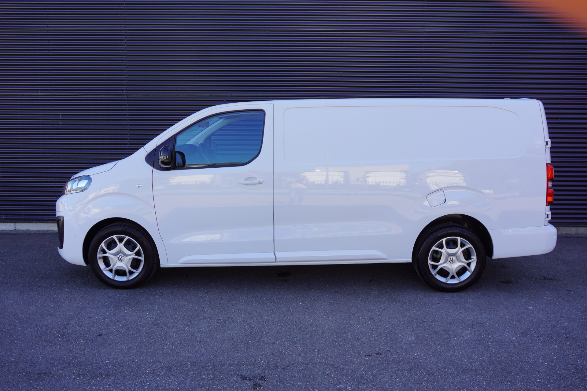 55524724 6