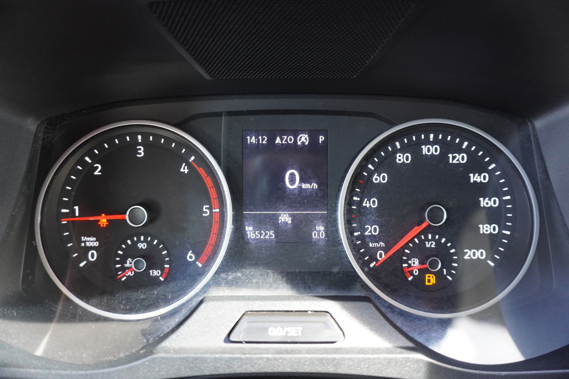 56921514 18