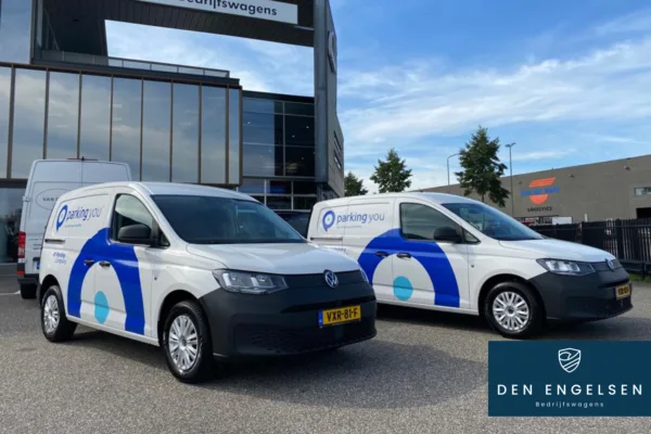 2x Volkswagen Caddy Cargo voor ParkingYou B.V.