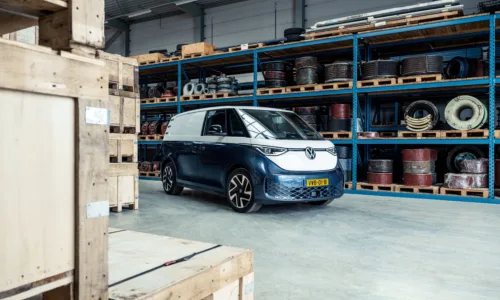 Opladen elektrische bedrijfswagens