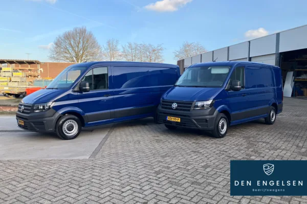 2x Volkswagen Crafter voor Bouwbedrijf van Montfort B.V.