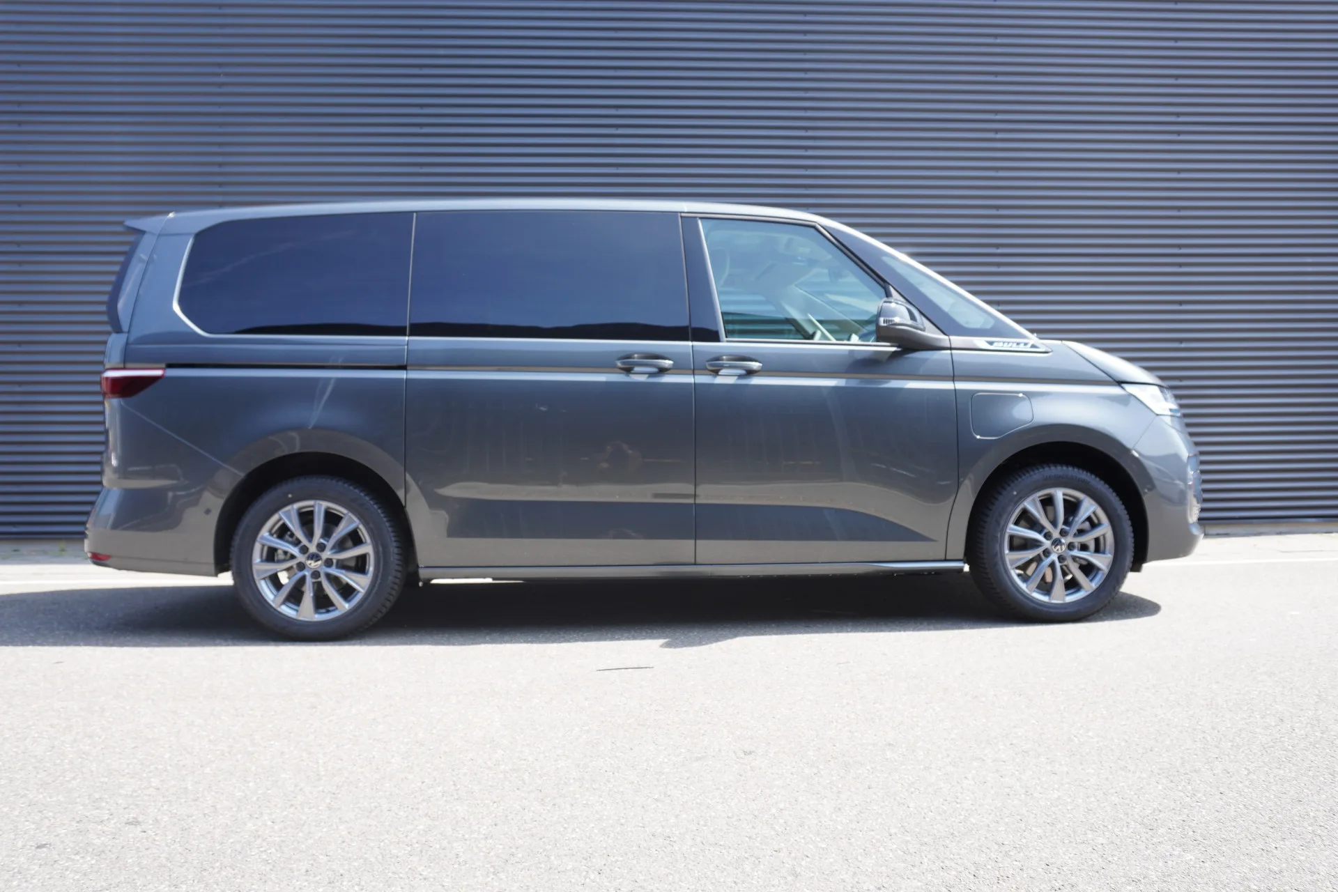 48185884 3