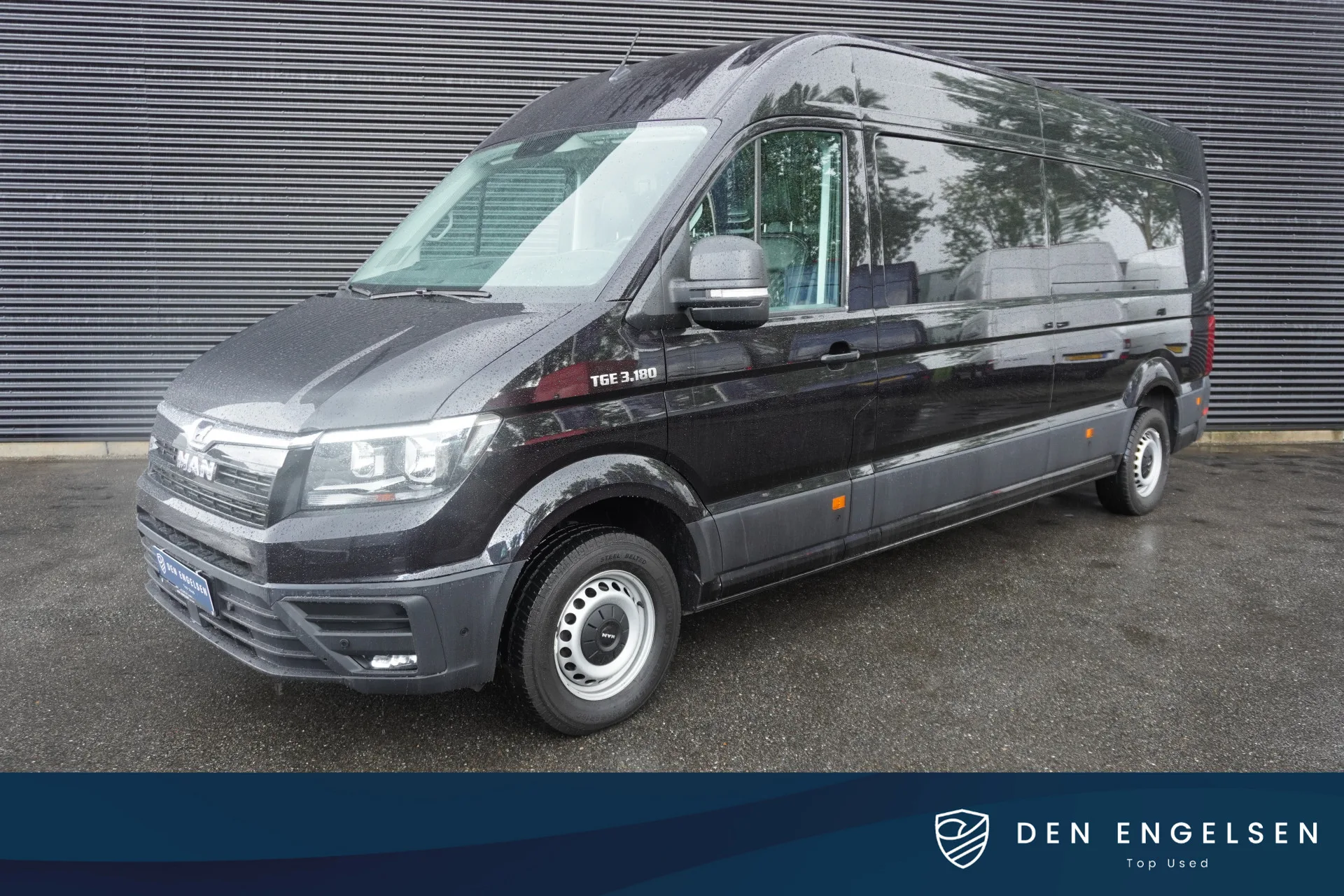 56766458 1