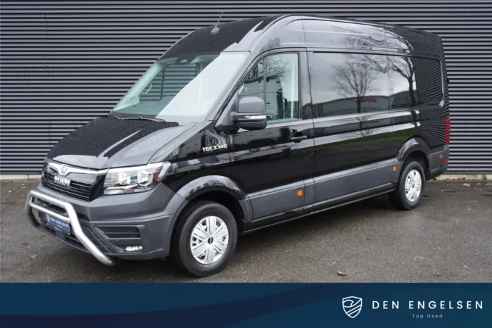 MAN TGE 140pk Facelift L3H3/L2H2 Navigatie Trekhaak Apple Carplay Camera Betimmering Cruise control 3-zits  Stoelverwarming Bullbar