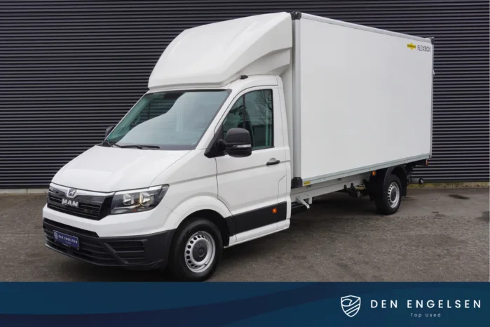 MAN TGE 140pk Bakwagen laadklep Apple Carplay Cruise control Airco 3-Zits Meubelbak Koffer LBW