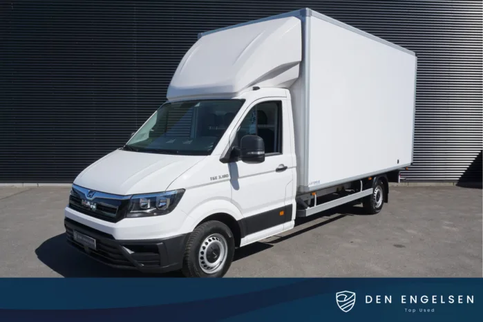 MAN TGE 3.180 180pk Automaat Bakwagen Apple Carplay Navigatie Cruise control  Camera Lat om Lat