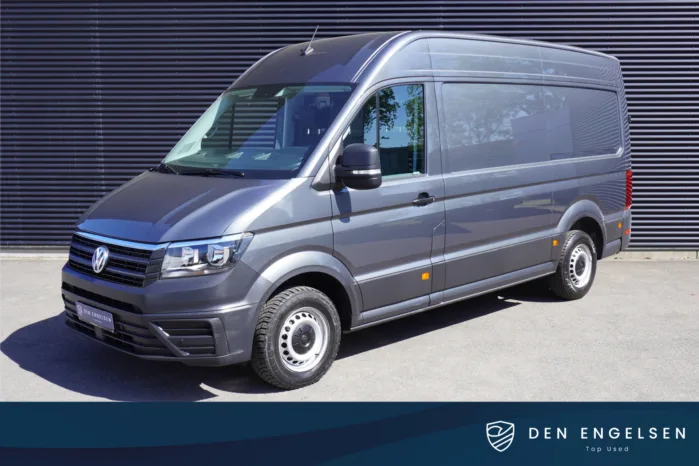 Volkswagen Crafter 140pk Automaat L3H3/L2H2 Apple Carplay Navigatie Camera Trekhaak Parkeersensoren 3-Zits Airco Climate control