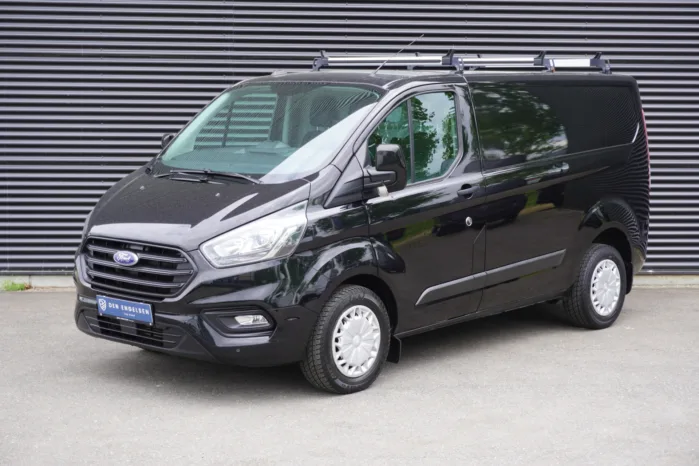 Ford Transit Custom 131pk Automaat L1H1 Trekhaak Airco Cruise control Parkeersensoren Stoelverwarming Bluetooth Euro6 Achterklep
