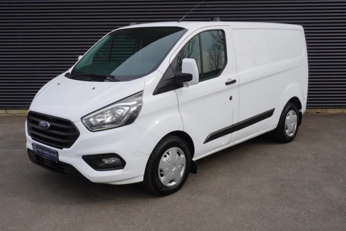Ford Transit Custom 131pk L1H1 Trend Trekhaak Parkeersensoren Airco Cruise control stoelverwarming