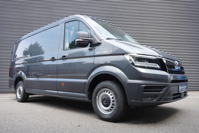 Man TGE MAN TGE 3.180 L3H2 6 Handgeschakeld , facelift
