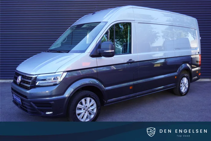 Volkswagen Crafter 180pk Automaat L3H3/L2H2 Two-Tone LED Navigatie Apple carplay Parkeersensoren Camera Trekhaak ACC Cruise control Stoelverwarming Standkachel