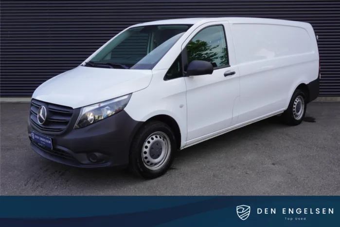 Mercedes-Benz Vito 140pk Automaat Extra Lang L3 XL Apple Carplay Navigatie Trekhaak ACC Cruise control  Airco Stoelverwarming