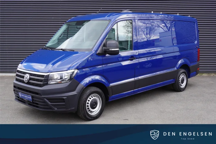 Volkswagen Crafter 35 140pk L3H3/L2H2 Navigatie Trekhaak Parkeersensoren Stoelverwarming Airco
