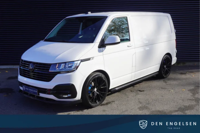 Volkswagen Transporter 150pk automaat 20" Velgen Sidebars Apple Carplay Parkeersensoren Airco  Cruise control Leder